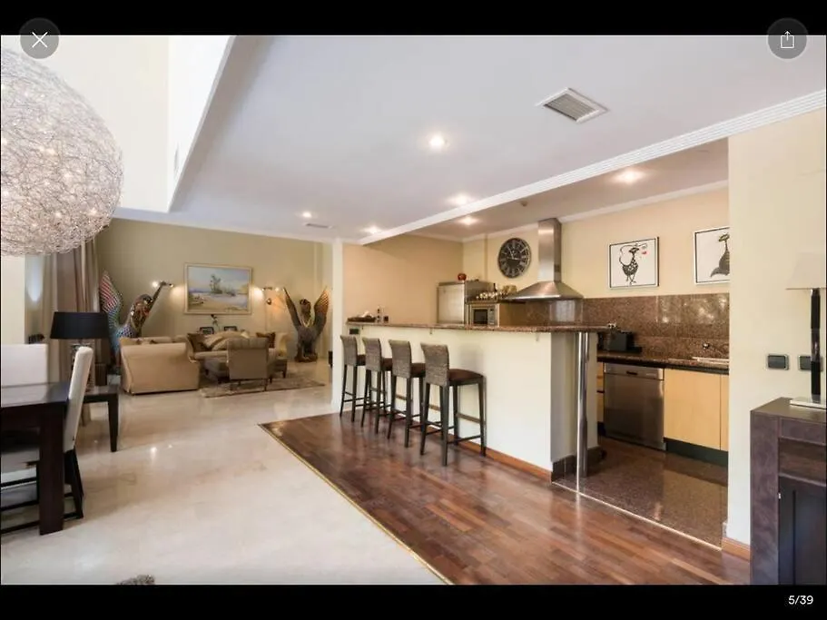 Luxury Villa On Mistral Beach, Puerto Banus. Marbella 0*,